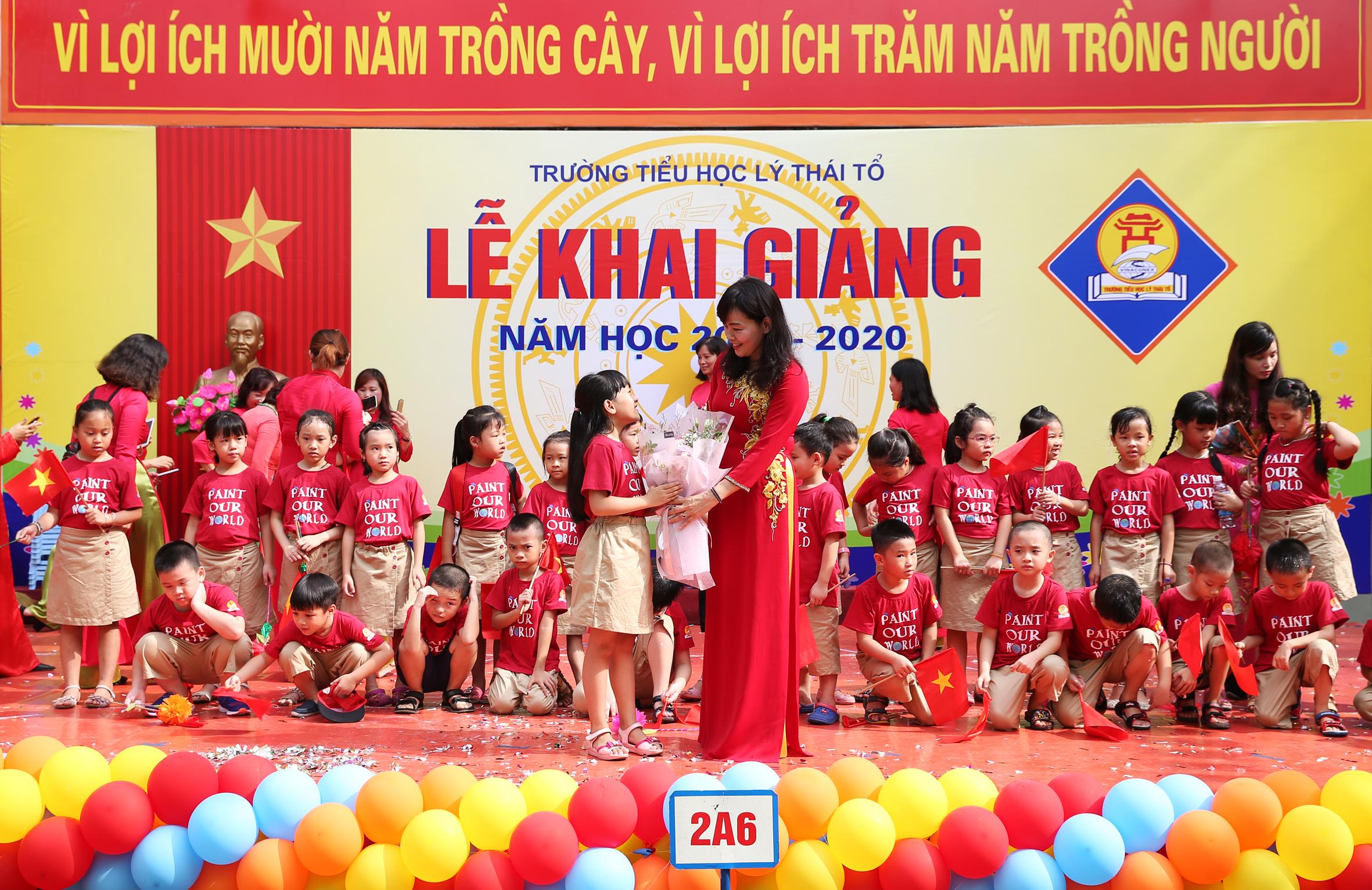 Phấn đấu xứng đáng với nghề cao quý nhất